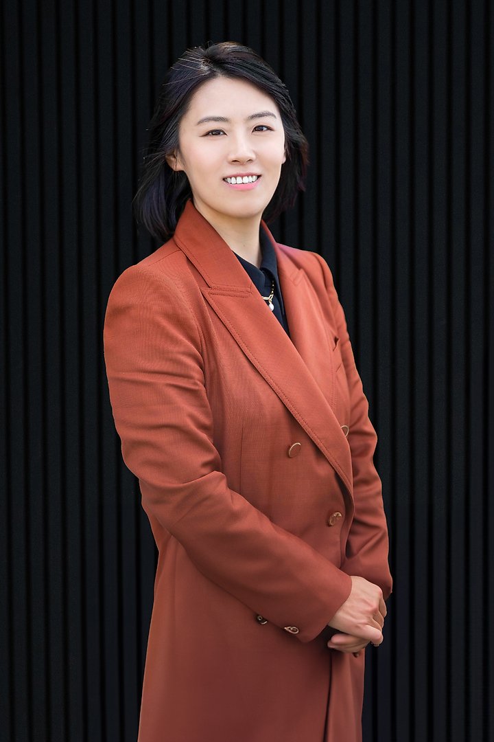 Emma Tang, Office Administrator at 